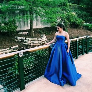 Sherri Hill Prom Dress